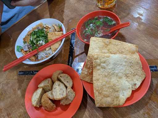 Bakmi Tan Restaurant 10