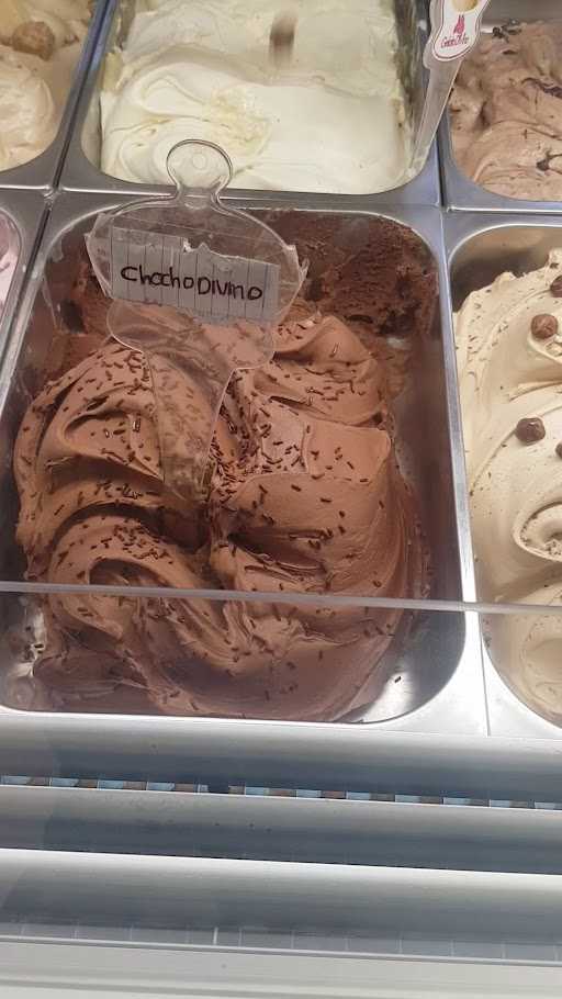 Gelato Divino Ice Cream 5