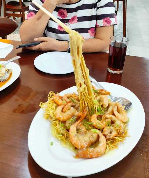 Hongkong Sapo & Seafood - Mall Artha Gading 8