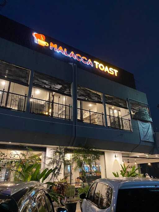 Malacca Toast Kelapa Gading 1