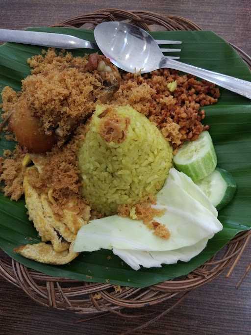 Nasi Kuning Plus Plus 10