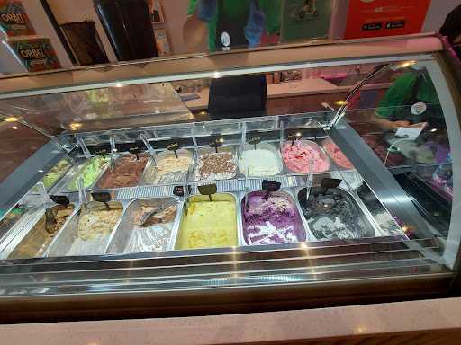 Orbit Gelato Kelapa Gading 8