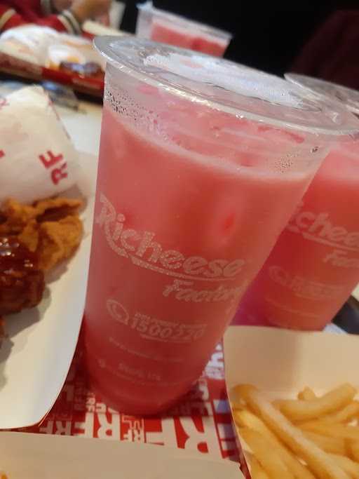 Richeese Factory - Kelapa Gading 4