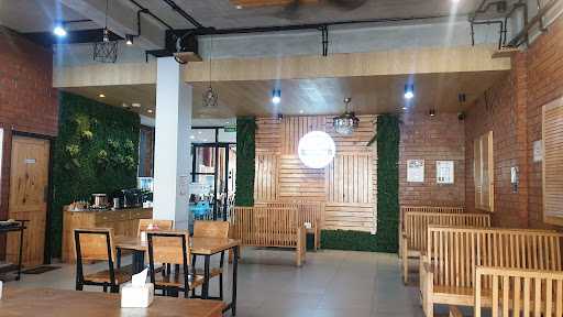 Sagolicious Cafe & Resto 6