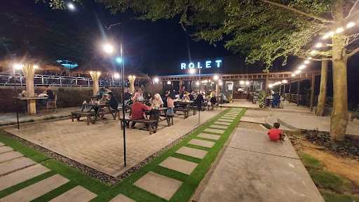 Kafe Rolet 8