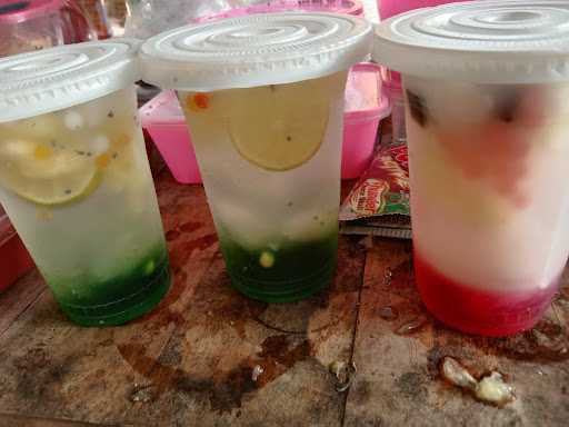 Elshanum Fruit Juice & Bakso 9