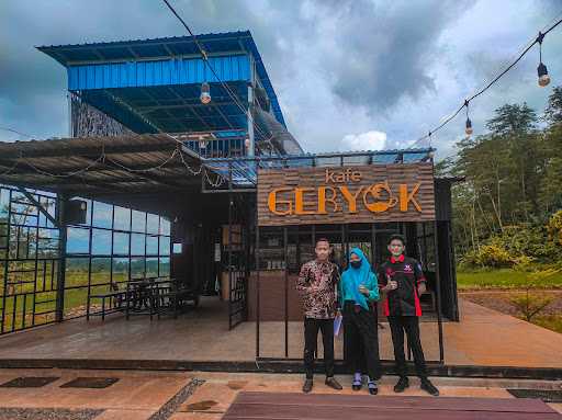 Kafe Gebyok 5