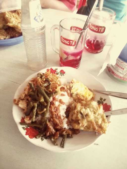 Nasi Padang Siakiro 1