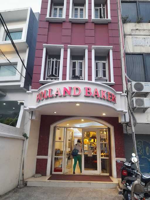 Holland Bakery 1