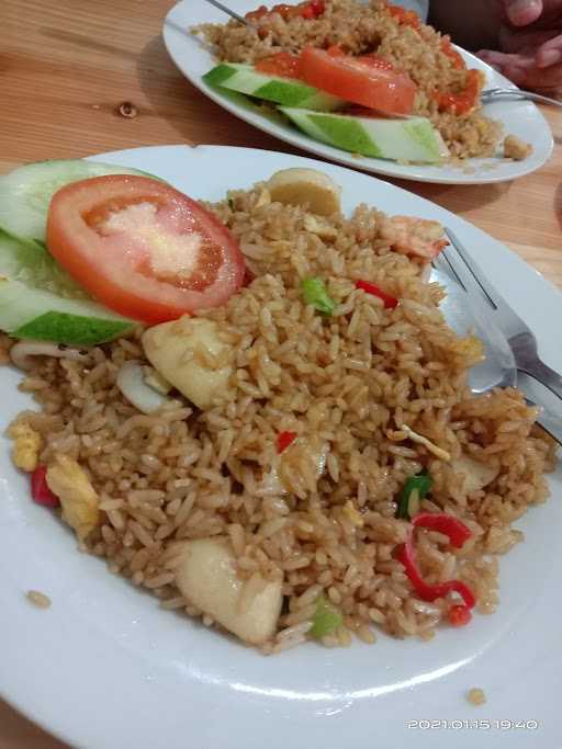 Roti Bakar & Nagobing Ibu Iis - Serdang 9