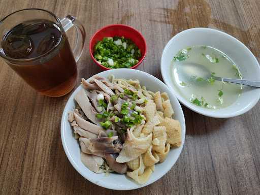 Bakmi Asui Cempaka Putih 10