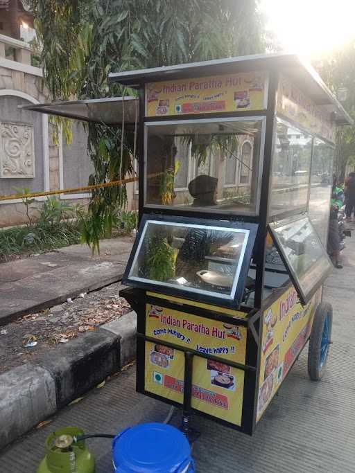 Indian Paratha Hut Veg 3