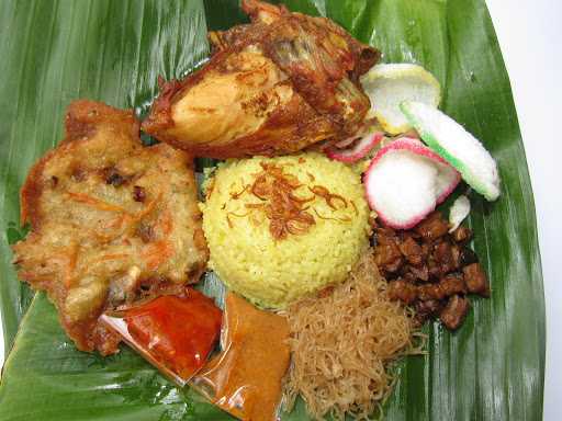 Nasi Uduk Ibu Suwarni 10