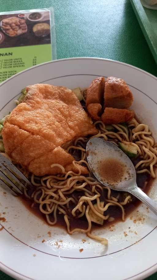 Pempek Unyil ( Garuda ) 1