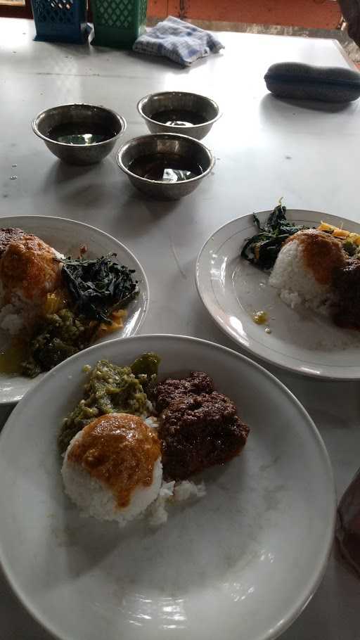 Rumah Makan Padang Nikmat 7