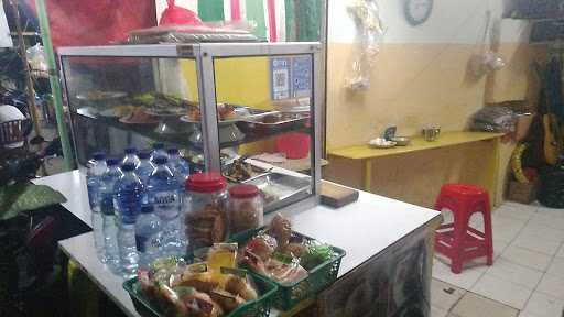 Warung Nasi Mama Mia 5