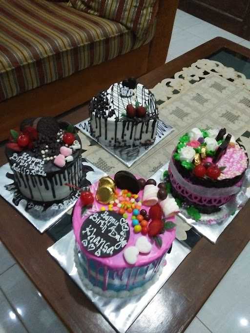 Lar Cake 2