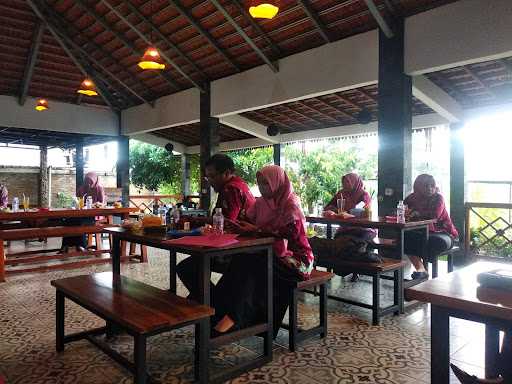 Cafe Sekar Arum 10