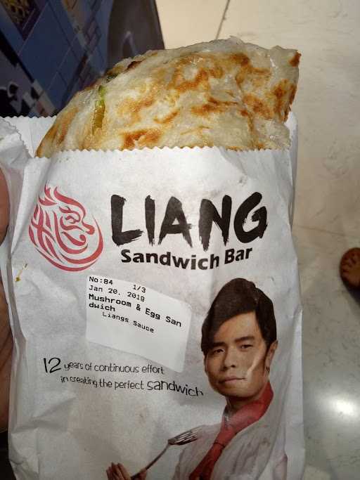 Liang Sandwich Bar 8