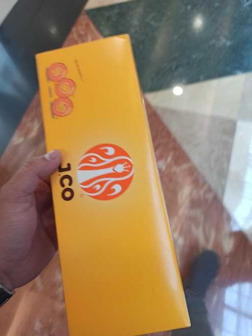 J.Co 9