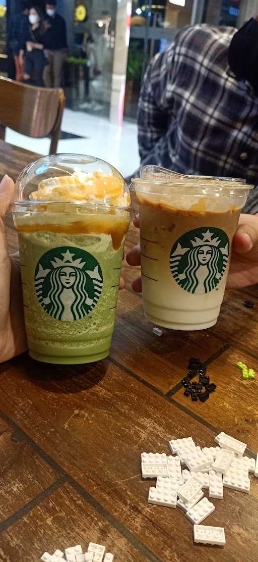 Starbucks - Lippo Mall Puri 5