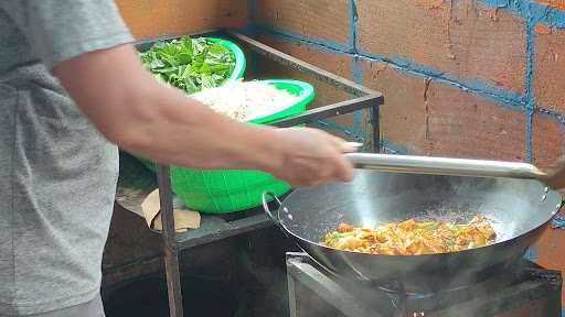 Pangsit Goreng Lek Gino Cabang Cengkareng 2