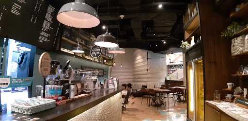 Djournal Coffee - Puri Indah Mall 9