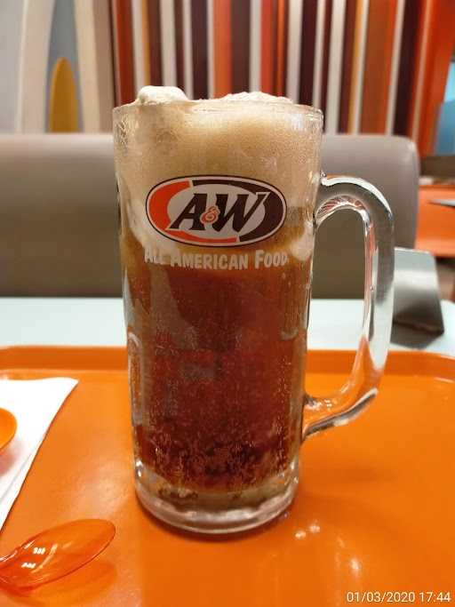 A&W - Meruya Utara 10