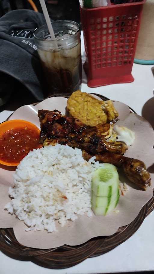 Ayam Bakar Khumaira 8