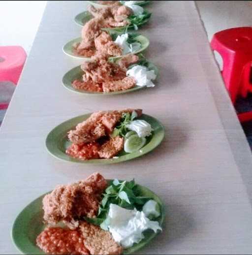 Ayam Goreng Tulang Lunak Joglo 1