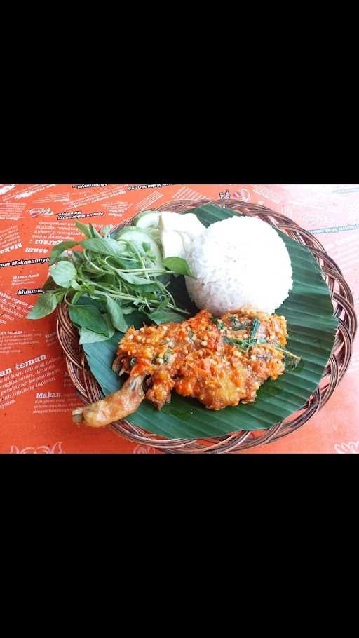 Ayam Penyet Bandung 4