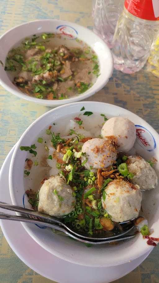 Bakso Ulung 9