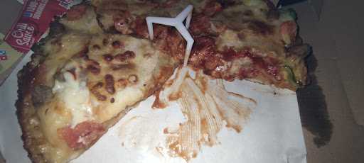 Domino'S Pizza 10