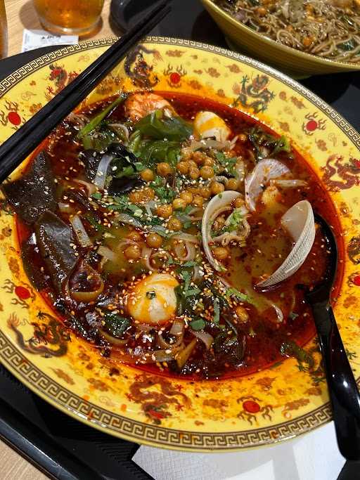 Dragon Hot Pot St Moritz Mall 6