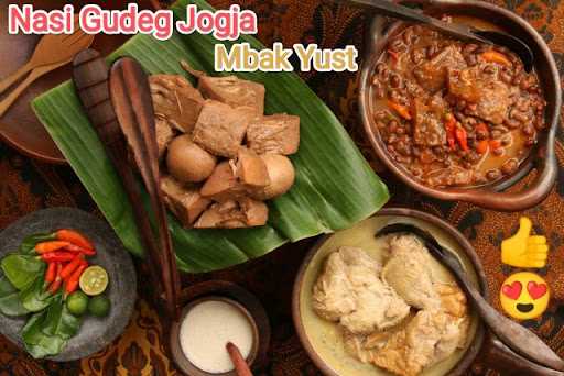 Nasi Gudeg Jogja Mbak Yust 6