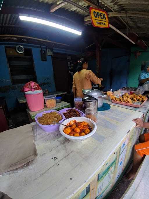 Nasi Uduk Persimpangan 1