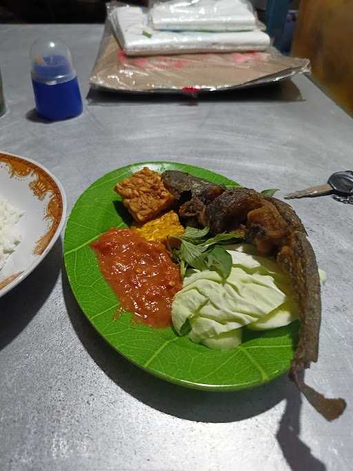 Pecel Lele Lamongan Cak Zaenal 4