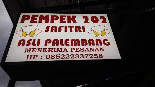 Pempek 202 Safitri Asli Palembang 2