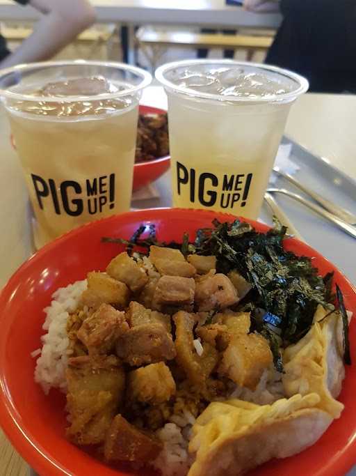 Pig Me Up! Lippo Mall Puri 7