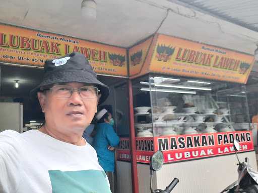 Rumah Makan Lubuak Laweh 9