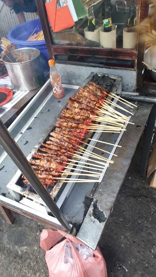 Sate Ayam Madura H. Umar 1