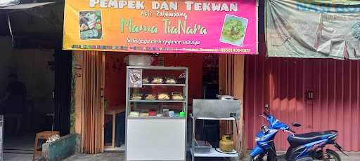 Waroeng Pempek & Tekwan Mama Tianara 9