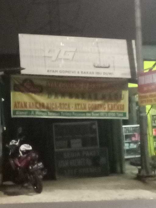 Warung Ayam Bakar Ibu Duwi 3