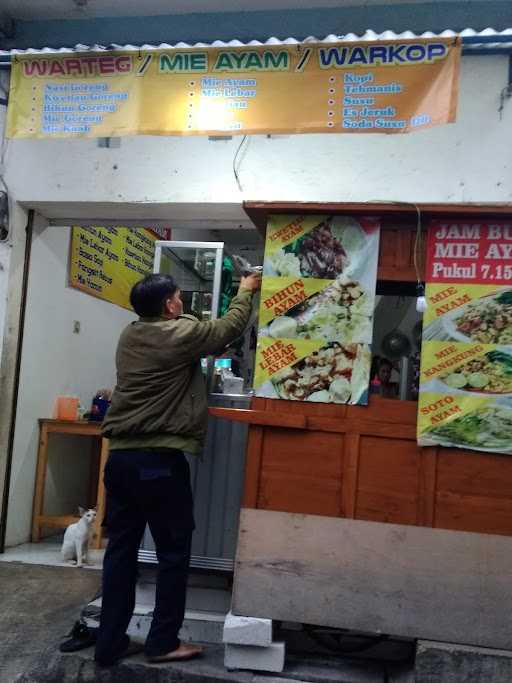 Warung Makan Sunda Embay Kumis 8