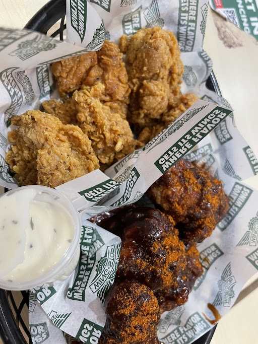 Wingstop - Lippo Mall Puri 4