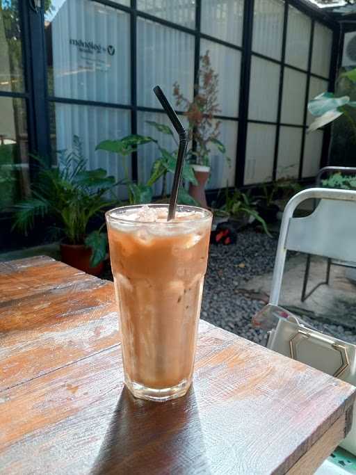 Semesta Coffee | Cafe Terdekat 3