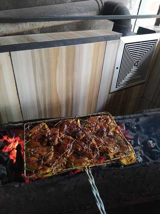 Ayam Bakar Azis 6