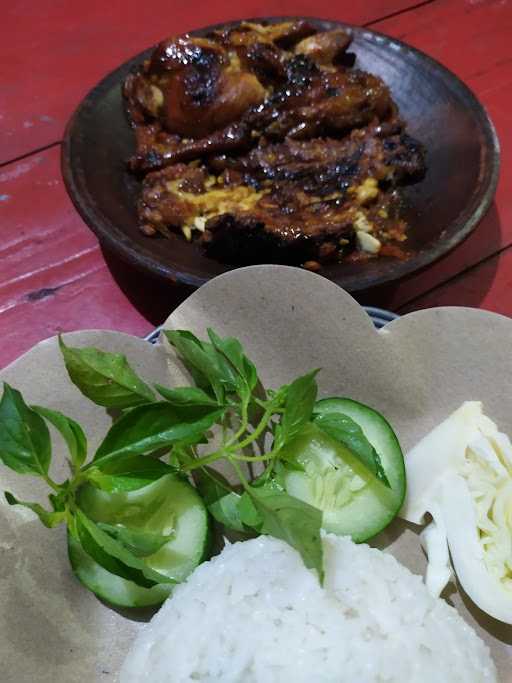 Ayam Bakar Gustos Dukuhwaluh 3