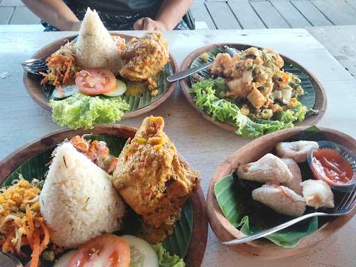 Langit Senja Cafe And Resto 6