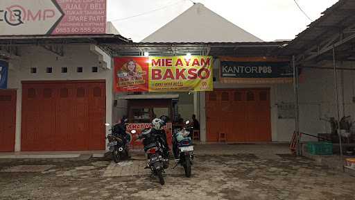 Mie Ayam & Bakso Klangenan Bu Evi 9